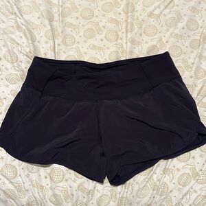 LULULEMON speed up shorts (2.5 in)